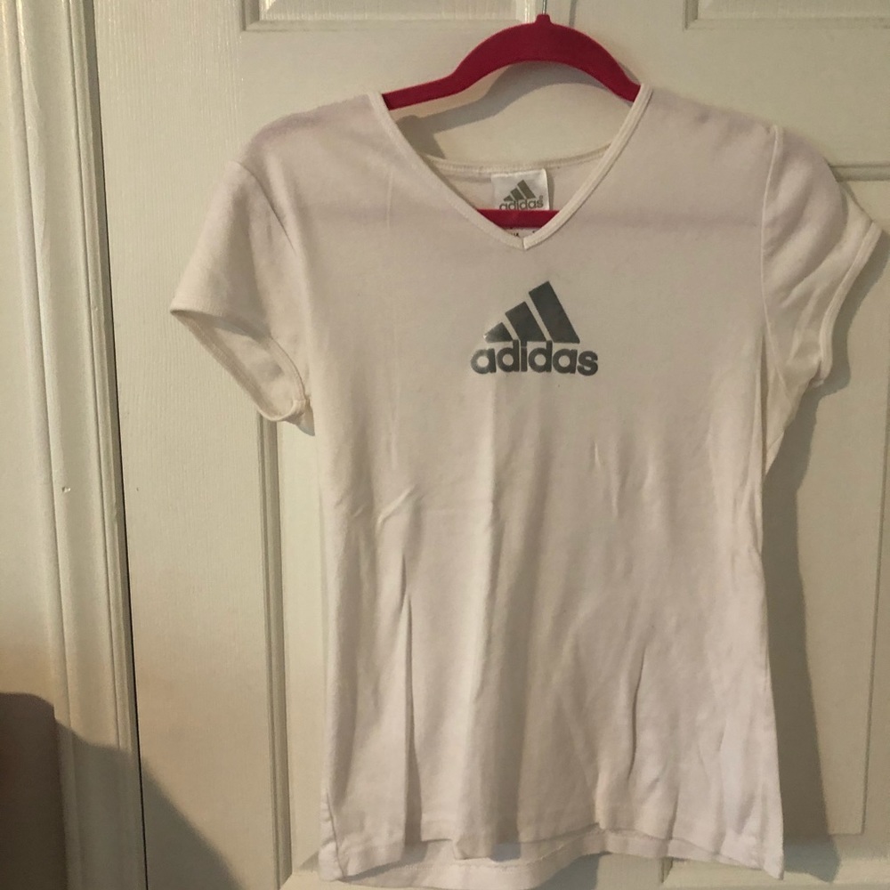 Adidas tee